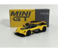 Mini GT Aston Martin Valkyrie Sunburst Yellow 1:64 Mini GT MGT00744L
