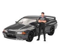 MINI GT - Nissan Skyline GT-R (R32) Gunmetal with Tsugio Matsuda Character - Exclusive Collection 1:64 Scale, Die-Cast Car Model MGT00869