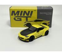 Mini GT Nissan Z Pandem Ikazuchi Yellow RHD 1:64 Mini GT MGT00752R