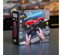 Mini Metal Ferrari FXX-K Evo 1:41 RC Bluetooth Model