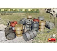 Miniart 1: 35 - German 200L Fuel Drums Set WWII