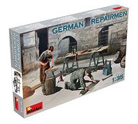 MiniArt Plastic Model Kit - German Repairmen 1:35 MIN35353