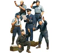 Miniart 1:48 - Piloten, Duits en Roemeens met grondbemanning (US IMPORT)
