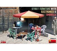 Miniart 550035647 - 1/35 Strassenmöbel With Consumer Electronics & Sonnenschir
