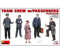 Miniart 1: 35 - Tram Crew with Passengers