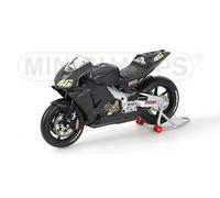 Minichamps 122 027946 Honda RC211V Pre season Test bike Rossi MotoGP 2002 1:12th