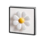 Minimal 3D Soft Glossy White Daisy Flower Unisex Brooches & Pins Square Lightweight Lapel Badge Jewelry for Clothing Shawl Hat
