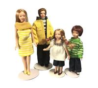 Minimum World Dolls House Modern Family Set, 1:12 Scale, Mother, Father, Son, Daughter Figures, Modern Attire