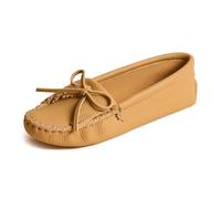 Minnetonka Women's Kilty Soft Leather Sole Moccasin, Natural Leather, 5.5