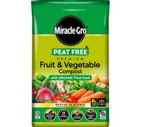 Miracle-Gro Peat Free Premium Fruit & Vegetable Compost 40 Litres With Organic Plant Food