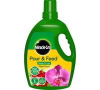 Miracle-Gro Pour & Feed 3 Litres Liquid Plant Food