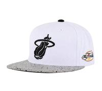 Mitchell & Ness NBA Miami Heat Cement Top White Cap 6HSSMM20249_MHEWHSV