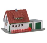 MKD Modern European house with garage - Model Kit MKD2020