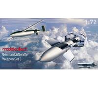 Modelcollect UA72215 - 1/72 German WWII Luftwaffe weapon set 3 BV246 2 , Fritz