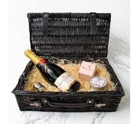 Moët & Chandon Impérial Brut Champagne Gift Hamper 75cl 12.5% ABV with Champagne Chocolates, Stopper & Scented Candle - Luxury French Champagne Gift Set UK