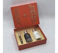 Molton Brown Collection Re-Charge Black Pepper Travel Collection Eau de Toilette Spray 7.5 ml + Bath & Shower Gel 100 ml + Body Lotion 100 ml