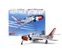 Monogram 5996 1:48th scale F-84F Thunderstreak US Airforce Thunderbirds