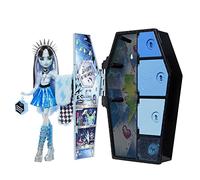 Monster High Doll and Fashion Set, Frankie Stein, Skulltimate Secrets: Fearidescent Series, Dress-Up Locker with 19+ Surprises, HNF75