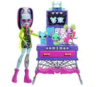 Monster High Make-A-Monster Pet Playset, Frankie Stein Doll and 30+ Accessories for Countless Pet Combos, Mad Science Lab Furniture, JBF18