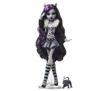 Monster High Reel Drama Doll, Clawdeen Wolf in Black and White, Collectible
