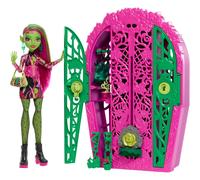 Monster High Skulltimate Secrets Garden Mysteries Doll - Venus Mcflytrap