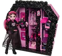 Monster High Ultimate Skulltimate Playset with Draculaura Doll | Skulltimate Secrets Playset with Draculaura and Over 40 Surprise Unboxing Accessories Like Clothes, Jewelry and Purses, JMG63