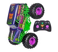 Monster Jam Official Grave Digger Freestyle Force, Remote-Control Car, Monster Truck Toys for Boys Kids and Adults, 1:15 Scale