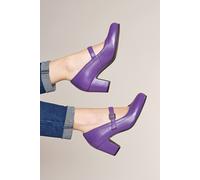 Moshulu 'biambi' Leather Bar Shoes In Purple Purple 6