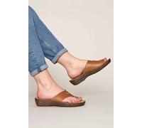 Moshulu 'seville Classic 2' Toe-Loop Comfort Sandals In Tan Tan 3