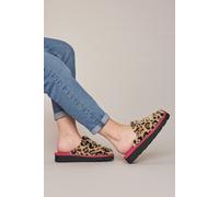 Moshulu 'snow Leopard' Animal Print Mule Slippers In Fuchsia Fuchsia