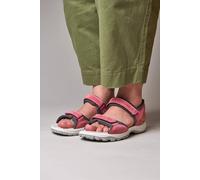 Moshulu Women's 'Avon' Adventure Sandals in Raspberry | Size: 6 Moshulu Raspberry 6
