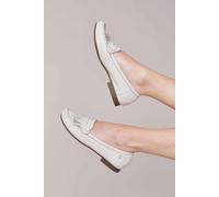 Moshulu Women's 'Italian Dressing' Leather Loafers in White | Size: 4 Moshulu White 4