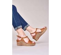Moshulu Women's 'Peach Melba 2' T-Bar Wedge Sandals in Tan | Size: 5 Moshulu Tan 5