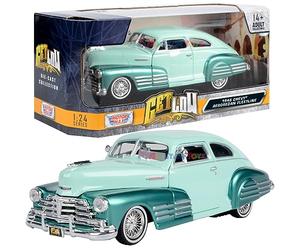 Motormax 1948 Chevrolet Aerosedan Fleetline Lowrider 1:24 Diecast Model Two-Tone Green Get Low Series 79027 by All Star Toys