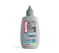Motul Off Road Bike Chain Lube for Wet Use Wear and Rust Protection Ultra Waterproof Bottle with Drip Tip Bike Care Chain Lube Wet Off Road 100ml