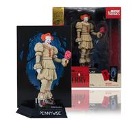 McFarlane Toys - Bob Gray as Pennywise (IT: Welcome to Derry) 6in Posed Figure Gold Label