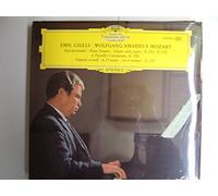 MOZART Wolfgang Amadeus (Austria) - MOZART, Wolfgang Amadeus: Piano Sonata in A minor, Kv.310; Piano Sonata in B-flat major, Kv.281; Fantasy in D minor, Kv.397; Six Variations in F major on "Salve tu Domine" by G. Paisiello ---Emil Gilels (piano) Live recording at the Salzburg Mozarteum of his concert on January 28, 1970 -- Deutsche Grammophon (1970) Printed in Germany ---DGG 2530061