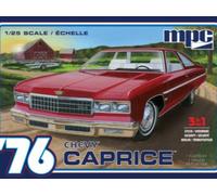 MPC 1976 Chevy Caprice with Trailer (3 'n 1) 1:25 Plastic Model Car Kit 963