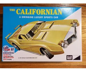 MPC 942 1:25th The Californian 68 Olds Toronado A Swinging Luxury Sports Coupe