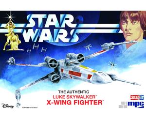 MPC Star Wars Authentic Luke Skywalker X-Wing Fighter 1:63 948 Plastic Model Kit