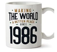 MUGFFINS 1986 Birthday Mug - in English - Making The World a Better Place - Funny Anniversary Present - 11 oz