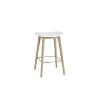 Muuto Fiber Bar Stool w. Wood Base White/ Oak H66 cm