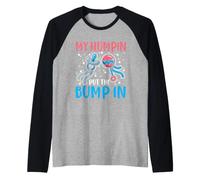 My Humpin Put The Bump in Funny Soon to Be Dad Raglan Baseball Tee