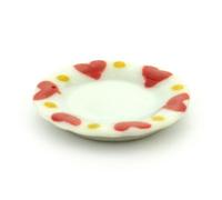 MyTinyWorld 4 x Dolls House Miniature Heart Pattern Ceramic 20mm Plates