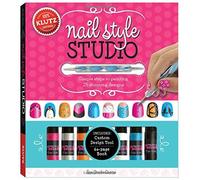 Nail Style Studio: Simple Steps to Painting 25 Stunning Designs (Klutz) by Steele-Saccio, Eva (2013) Paperback