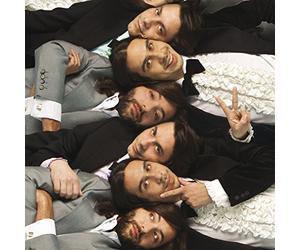 Naive New Beaters - A La Folie