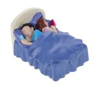 NAMOARLY Resin Sleeping Couple Figurine with Smartphones Miniature Psychological Sand Tray Model for Stress Relief Educational Home Decor Imaginative Play Valentines Day Present
