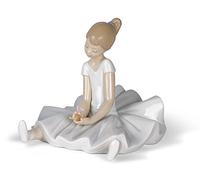 Nao by Lladro Collectible Porcelain Figurine: DREAMY BALLET - 5 1/2" tall - ballerina girl