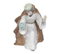 Nao Porcelain by Lladro KING MELCHIOR WITH CHEST RELIGIOUS COLLECTION 2000413
