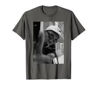 NAS American Rapper Illmatic by Andy Willsher T-Shirt